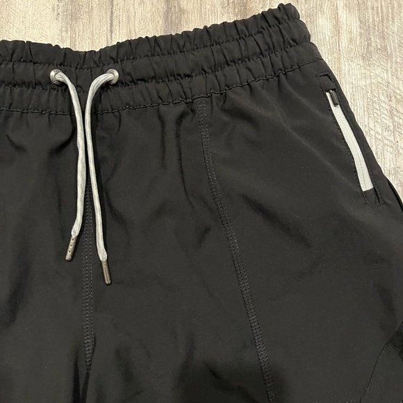 Vuori Clementine Short - Long in black 😊❤️😊 - Picture 2 of 5